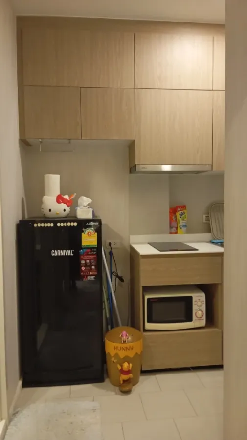 Condo for sale, De Lapis Charan 81, corner room with privacy, built-in furniture, come and reserve now, don't miss out.