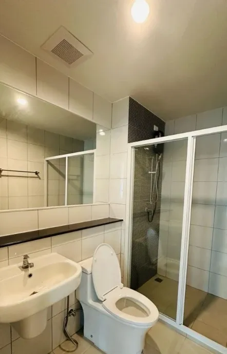 ให้เช่า คอนโด Terra residence ห้องพร้อมอยู่ สิ่งอำนวยความสะดวกครบ วิวสระ ชั้น 12 มาจองด่วนๆ