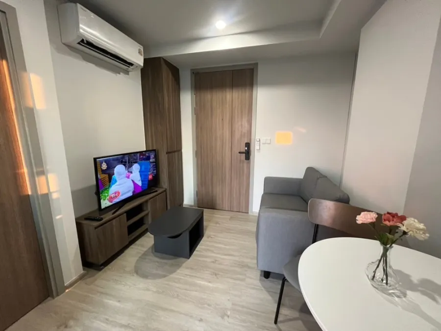For rent Nue Core Khu Khot Station, corner room with privacy, 7th floor, city view, Book now, don't wait.