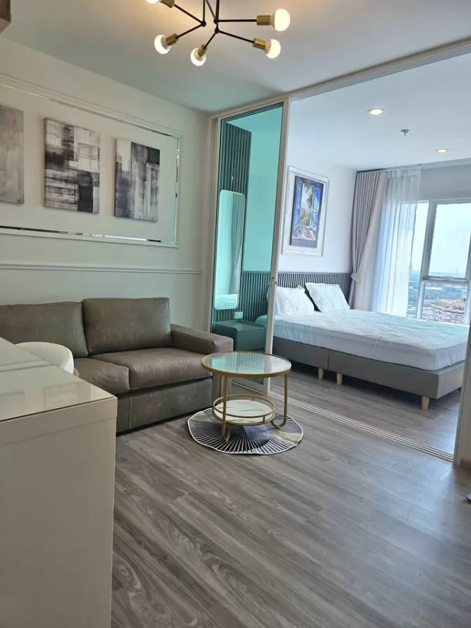 ให้เช่า Regent Home Bangna 1 ห้องนอน 1 ห้องน้ำ ตกแต่งคุมโทน เฟอร์นิเจอร์ครบครัน ห้ามพลาด