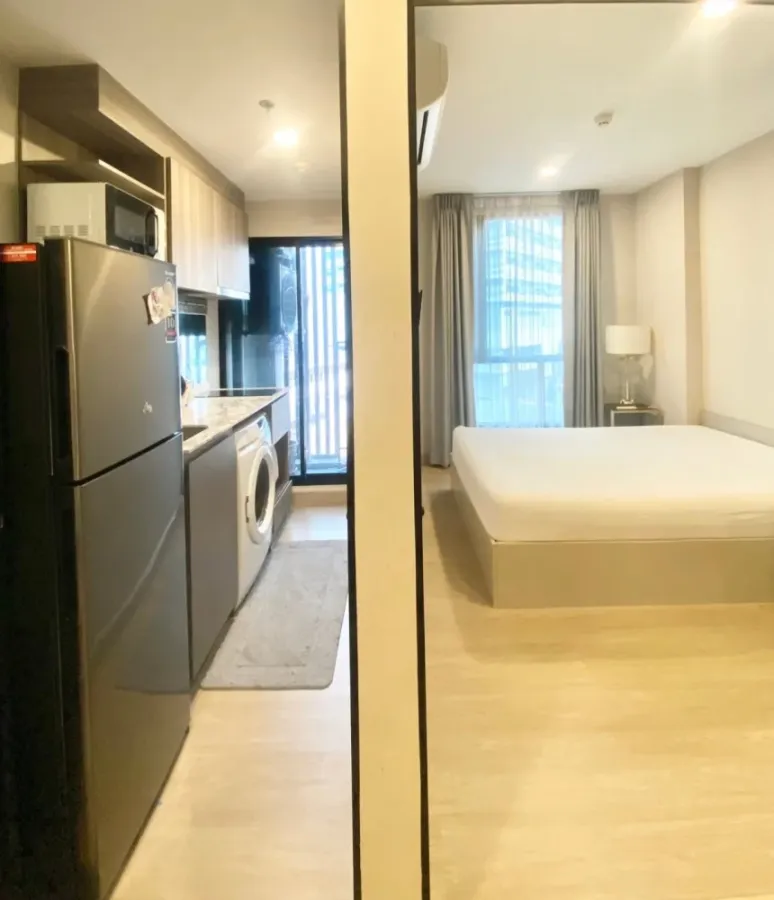 For rent: Knightsbridge Phaholyothin-Interchange. Beautifully decorated unit with complete furnishings. Don't miss out!