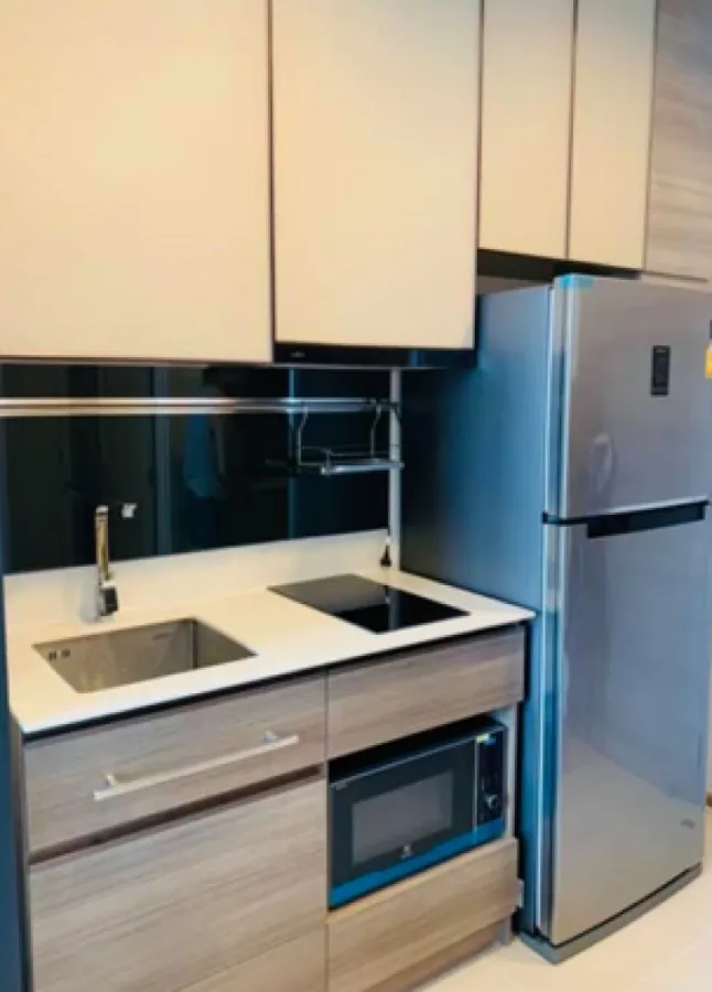 Condo for rent, The Line Phahon-Pradipat, near BTS Saphan Khwai, ready to move in. Don't miss it.