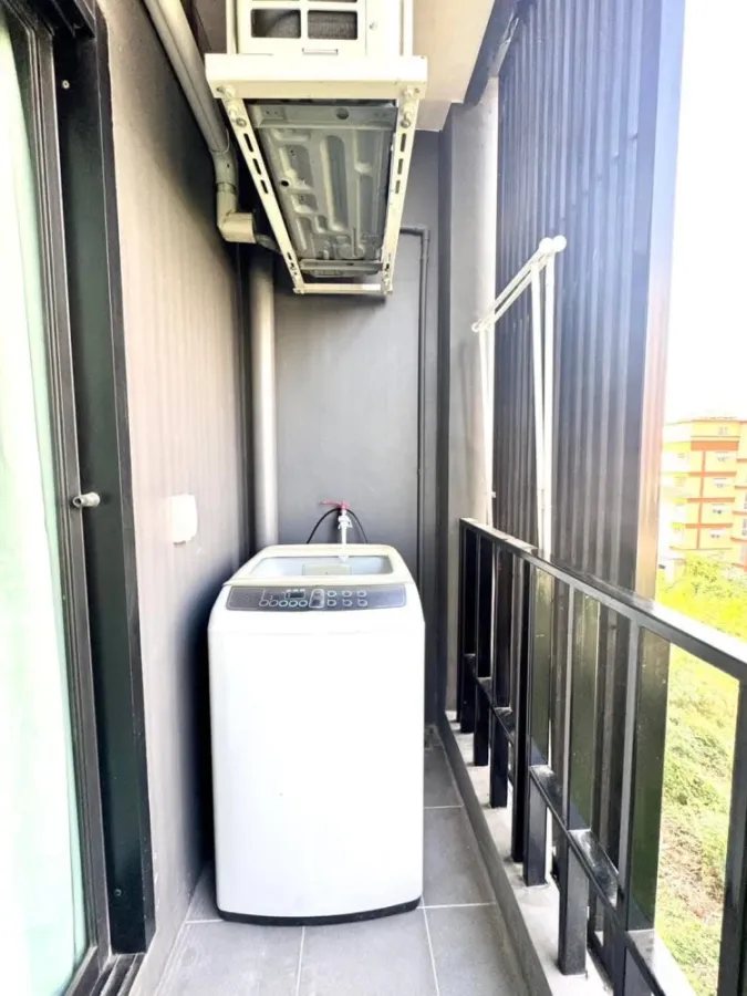 For rent: Modiz Station, fully furnished, with a large wardrobe that can hold a lot of stuff. Book now, don't hesitate.