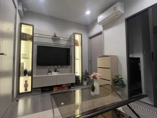 ขาย ให้เช่า The Politan Aqua ชั้น 45 ห้องมุม วิวแม่น้ำ แต่งครบ พร้อมอยู่ จองเลย ด่วนๆ