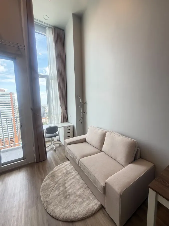 For rent: Culture Thonglor, high floor unit with amazing city views. Spacious area, just bring your belongings and move in!