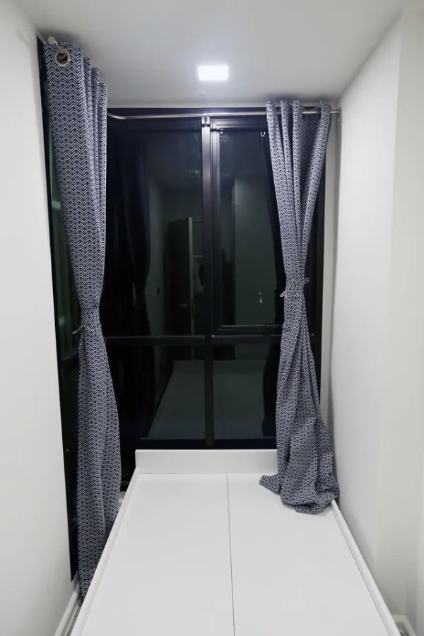 For rent, Modiz Station, comfortable color tone room complete facilities You can only come in and move in quickly.