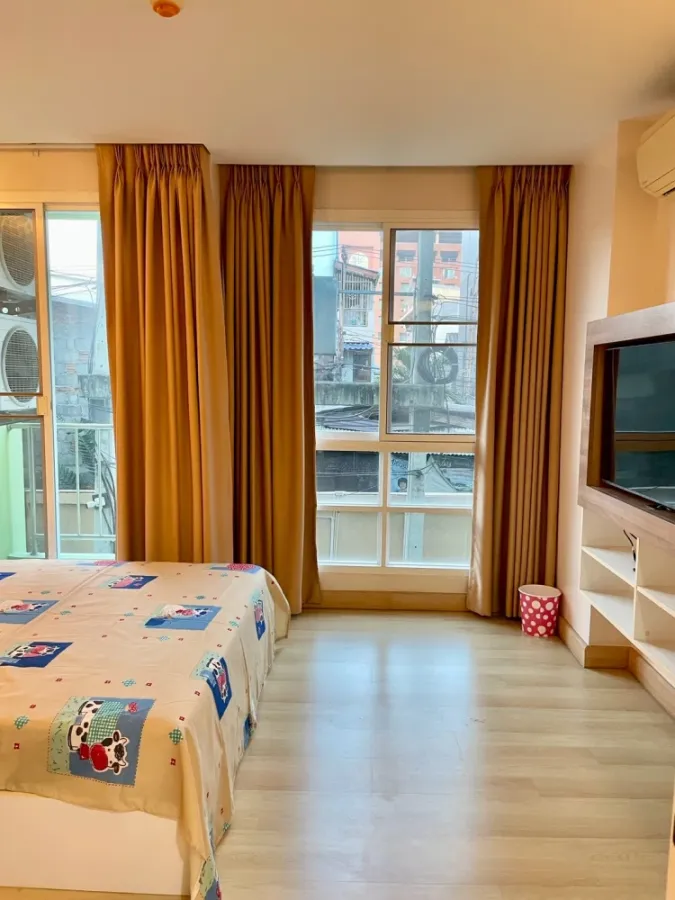 Condo for rent, Emerald Residence Ratchada, ready to move in, complete amenities, good price, come and reserve now.