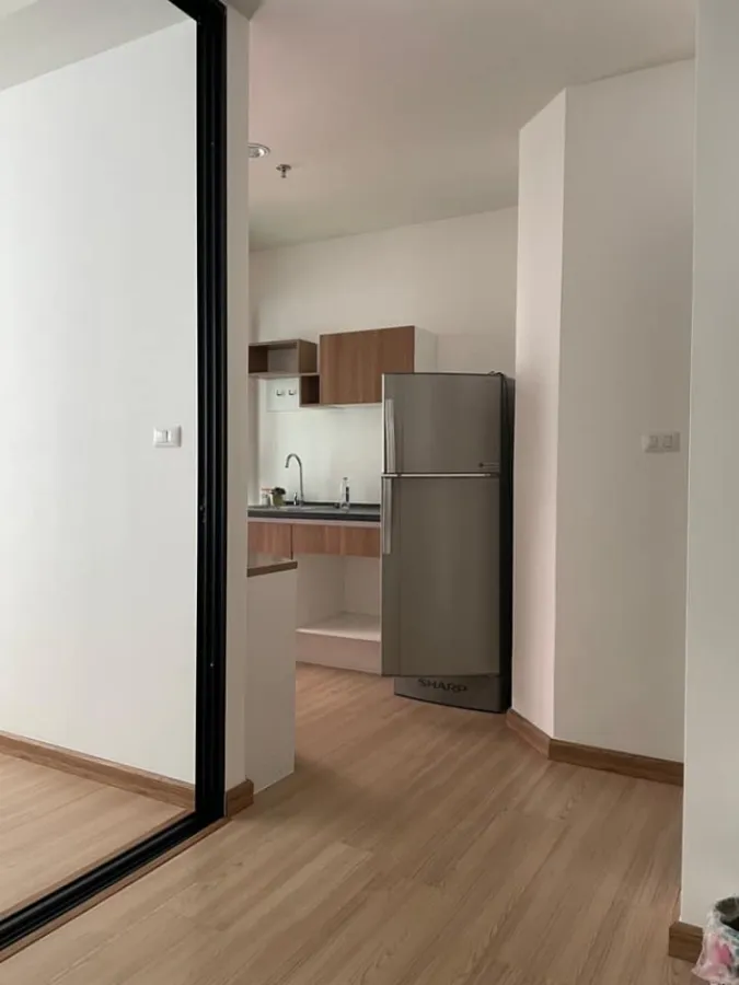 ว้ายยยห้องสวยมาก ให้เช่า J condo สาทร - กัลปพฤกษ์ ชั้น 10 อาคาร B เห็นวิวสระแจ่มๆ ไม่จองพลาดสุดๆ