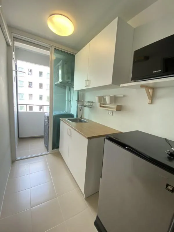 Wow, very nice room. Sale Plum Condo Phaholyothin 89, well decorated. full furniture Good room like this. Hurry up.