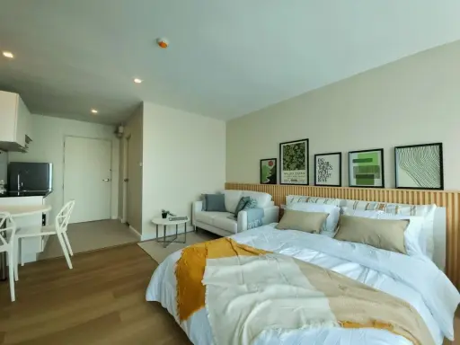 For sale: WE Condo, 7th floor, open view, very comfortable for the eyes. The room is well decorated and very stylish. If interested, hurry and reserve