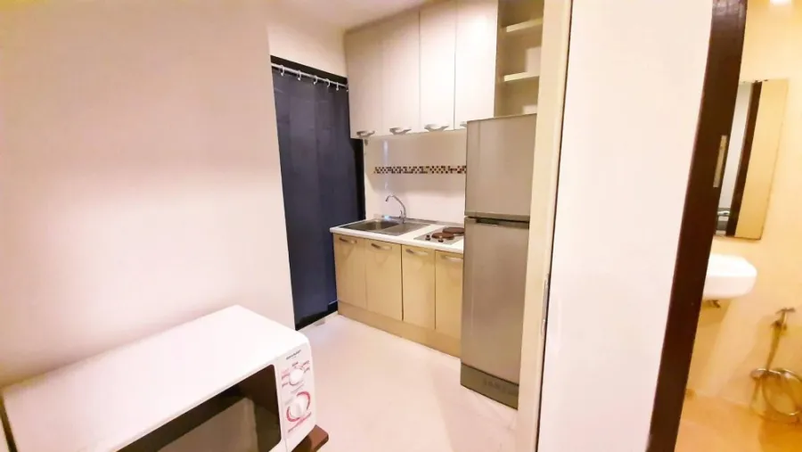 For rent Condo B-Live Tiwan, 2nd floor, no need to wait for a long time. easy to move The room is divided into proportions. Move now, don't hesitate.