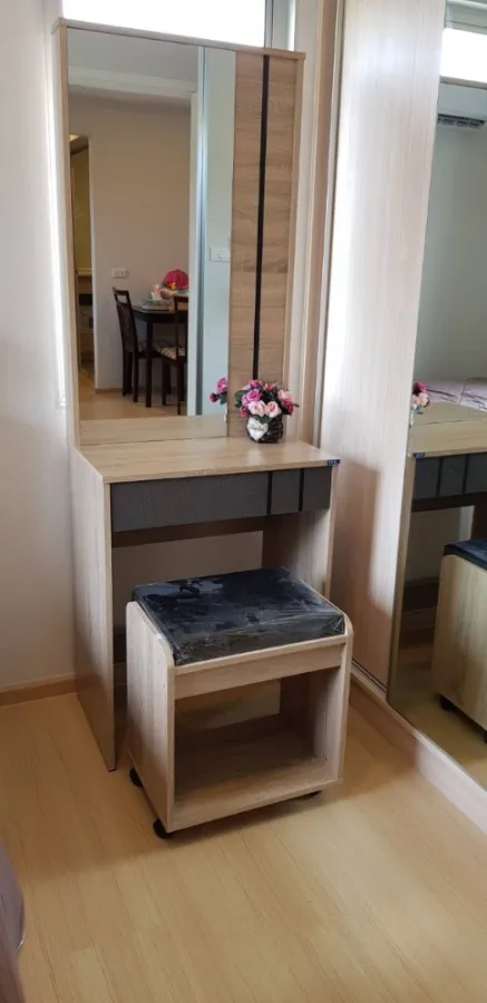 For rent, Plum Condo Rangsit Alive, Phase 1, 7th floor, corner room, most private, beautiful pool view, can't be reserved anymore.