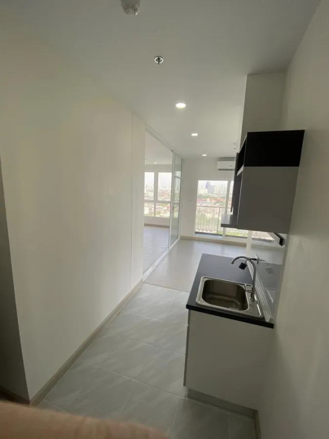 ขายดาวน์ ศุภาลัย ลอฟท์ สาทร-ราชพฤกษ์ ห้องมุม 1 นอน เฟอร์นิเจอร์ชุดครัว Built-in สนใจจองเลย