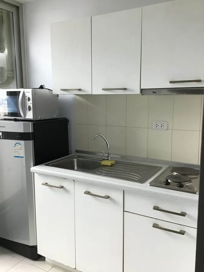 For rent!! Condo Life at Ratchada-Sutthisan Condo next to the main road Quiet with not too many rooms!!