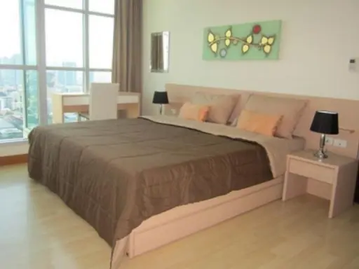 For rent, Rhythm Ratchada, 2 bedrooms, 2 bathrooms, fully furnished, built-in wardrobe, this price is very good value. Book now before it slips out of your hands.