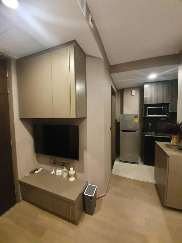 Condo for rent, Ashton Chula-Silom, beautiful room, soft sofa, fully furnished, ready to move in, do not miss it.