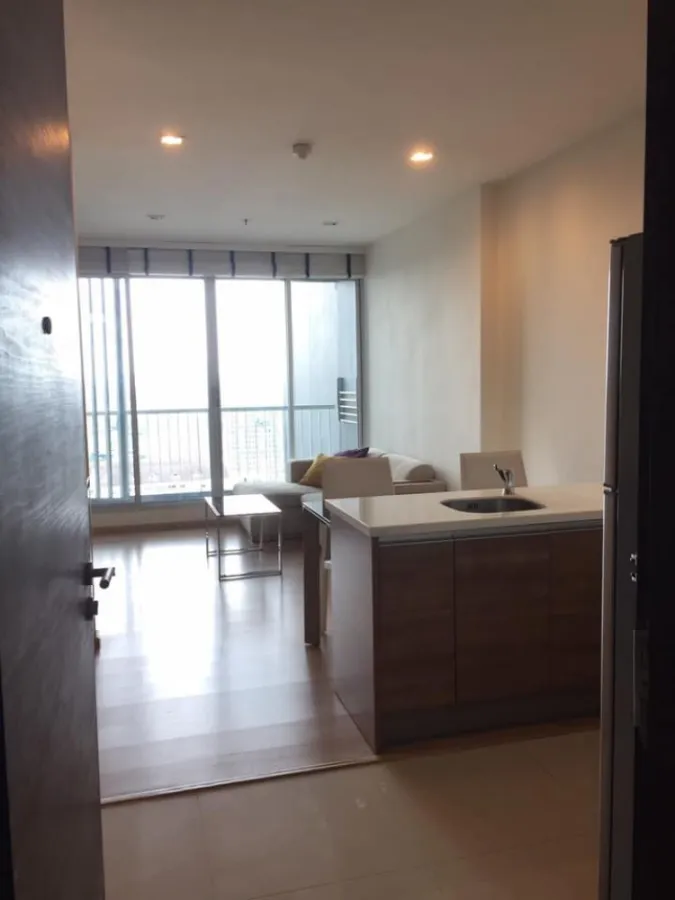 ให้เช่า คอนโด ริทึ่ม สุขุมวิท 50 ชั้น 25 วิวดี เดินทางสะดวก พร้อมเข้าอยู่ พลาดไม่ได้แล้ว!!