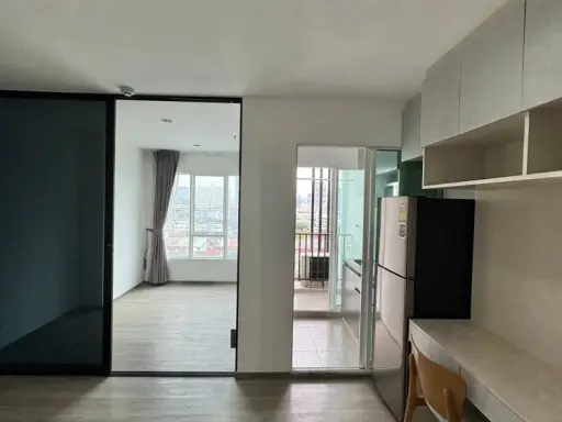 Urgent sale, Regent Bang Son Phase 28, empty room, reasonable price, 10th floor, open view, no buildings blocking the view, you can become the owner t