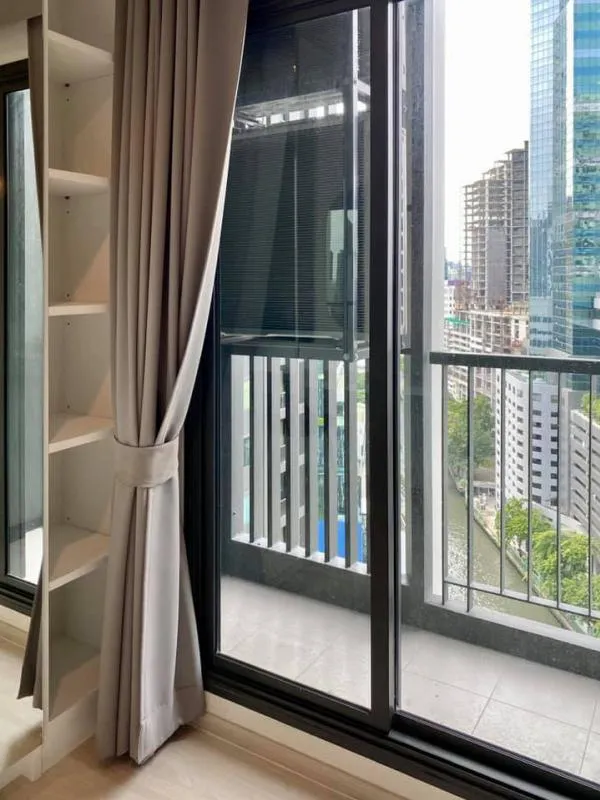 ให้เช่า คอนโด ไลฟ์ วัน ไวร์เลส ห้องสวย เฟอร์นิเจอร์จัดเต็ม วิวดี ทำเลคุณภาพน่าอยู่สุดๆ ใกล้BTS ใกล้ห้าง รีบเลยอย่ารีรอ