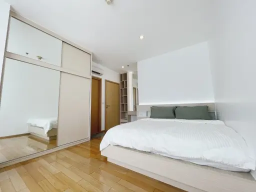 For sale, for rent!! Condo 39 by Sansiri, 22nd floor, complete amenities. Ready to move in, don't miss out, book now!! images