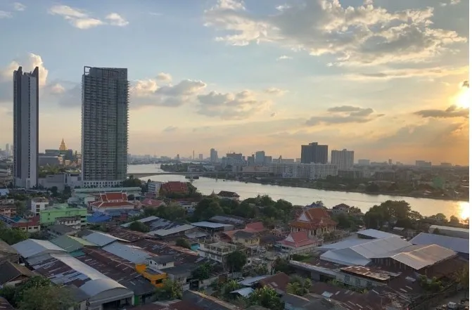 Condo for sale, beautiful river view, Chapter One Shine Bangpo, fully furnished, finished here in one place, urgent.