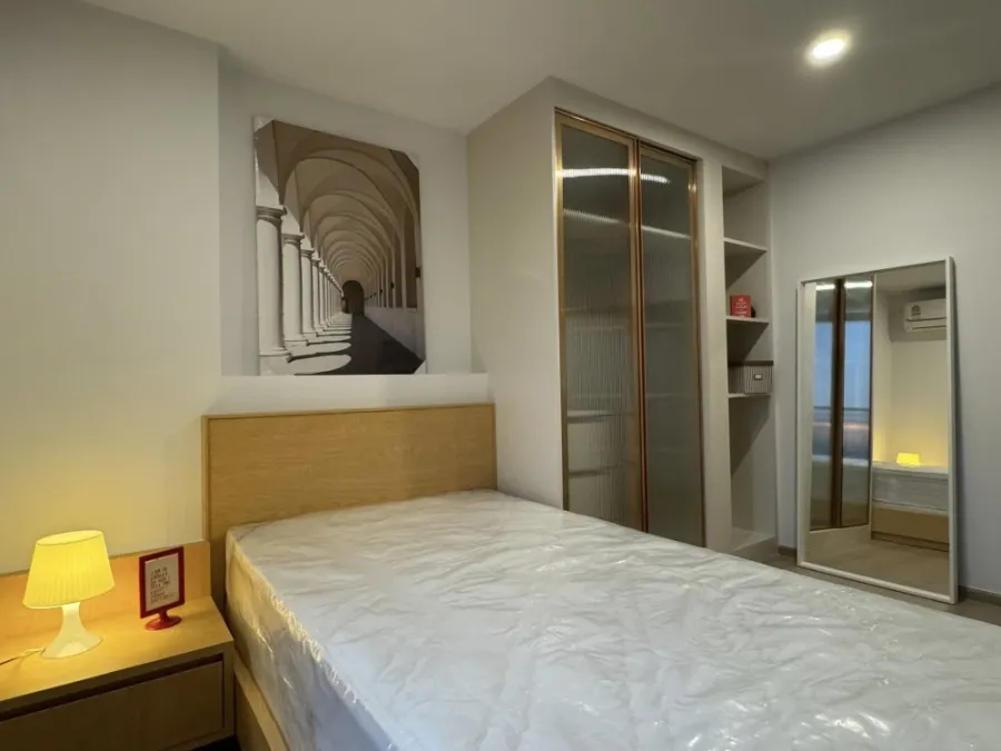 For rent Life asoke-rama4 ห้องน่าอยู่ เฟอร์ เครื่องใช้ไฟฟ้าครบ ราคาอย่างคุ้ม คุณต้องไม่พลาดเลย