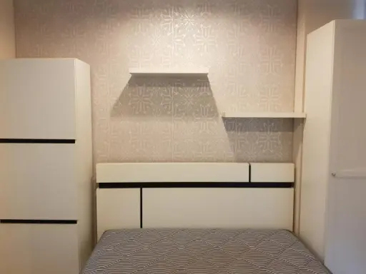 It has arrived. Condo for rent at Lumpini Place Ratchayothin, 1 bedroom, 5th floor, corner room, furnished, ready to move in.