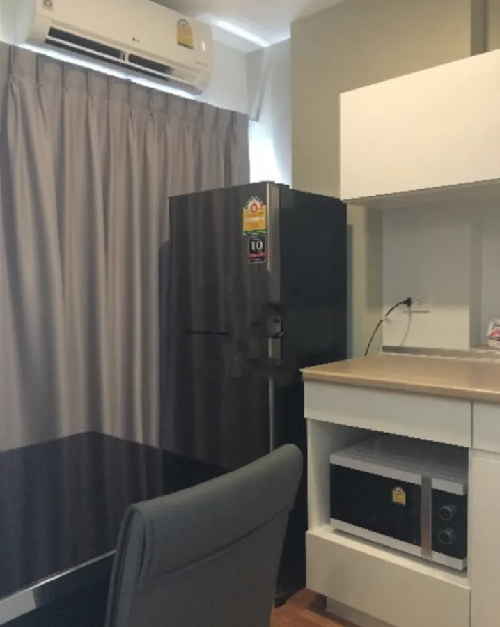 Condo for rent, Lumpini Place Rama 4-Ratchadaphisek, fully furnished, ready to move in, convenient to travel, can't miss it.