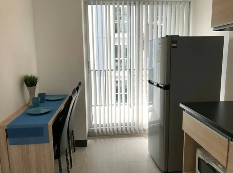 Urgent for rent !! The Niche ID, Serithai Condo, beautiful room, beautiful view, tight furniture, do not miss !!