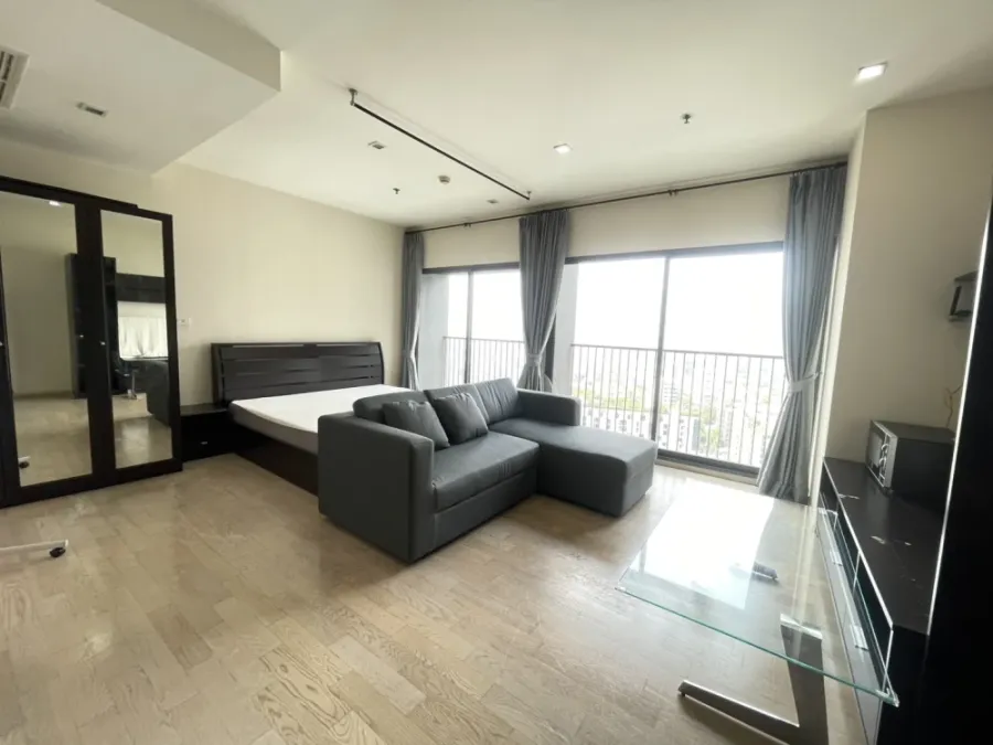 ให้เช่า!! คอนโด โนเบิล รีมิกซ์ สุขุมวิท 36 ชั้น 18 เฟอร์นิเจอร์ครบ พร้อมเข้าอยู่ ห้ามพลาด!!