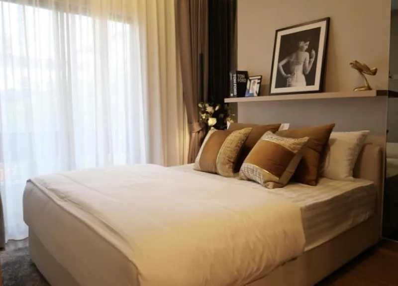ขายดาวน์คอนโด The Livin Ramkhamhaeng 2 Bedroom ชั้น 38 ได้วิวสูง พร้อมการเดินทางสะดวก ซื้อเลย