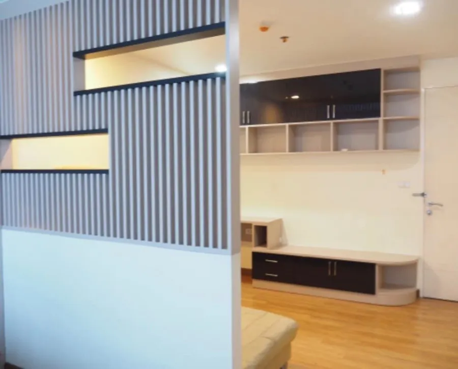 Condo for rent, Wish @ Samyan, fully furnished and electrical appliances. Just come and move in.