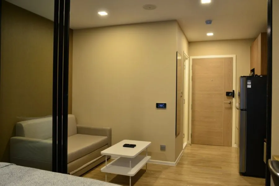 ห้องดี น่าอยู่มาแล้วจ้า ให้เช่า Kave Town Space ติดวอลทั้งห้อง ได้วิวสระสวยๆ ให้ไว จองก่อนได้จ้า