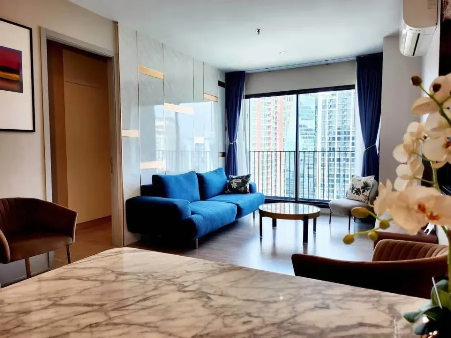 For rent!! Rhythm Ekkamai Condo, 22nd floor, beautiful room, fully furnished, ready to move in. Reserve now!!