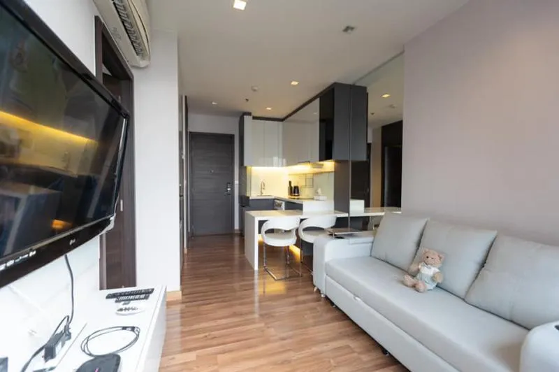 Ivy Ampio for sale, beautiful room, fully furnished, great view