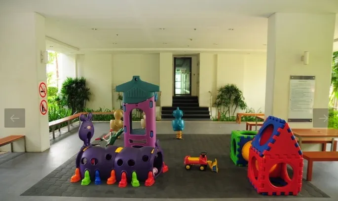 Quick rental, Q house sathorn condo, fully furnished and electrical appliances. ready to move in