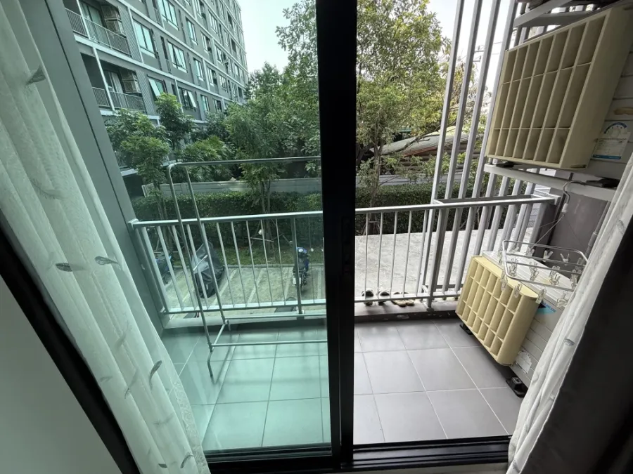 For rent: Atmoz Ladprao 71, Building B, 2nd floor, corner room, beautifully decorated, clearly divided room zones, don't miss it.