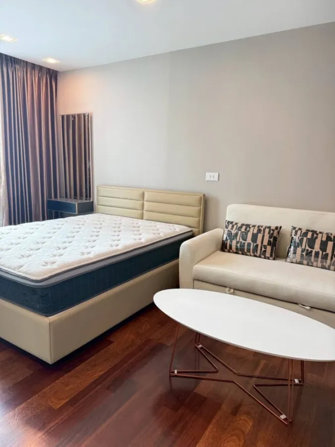 For rent: The Metropolis, 25th floor, fully furnished room, move in ready, reserve now, hurry!