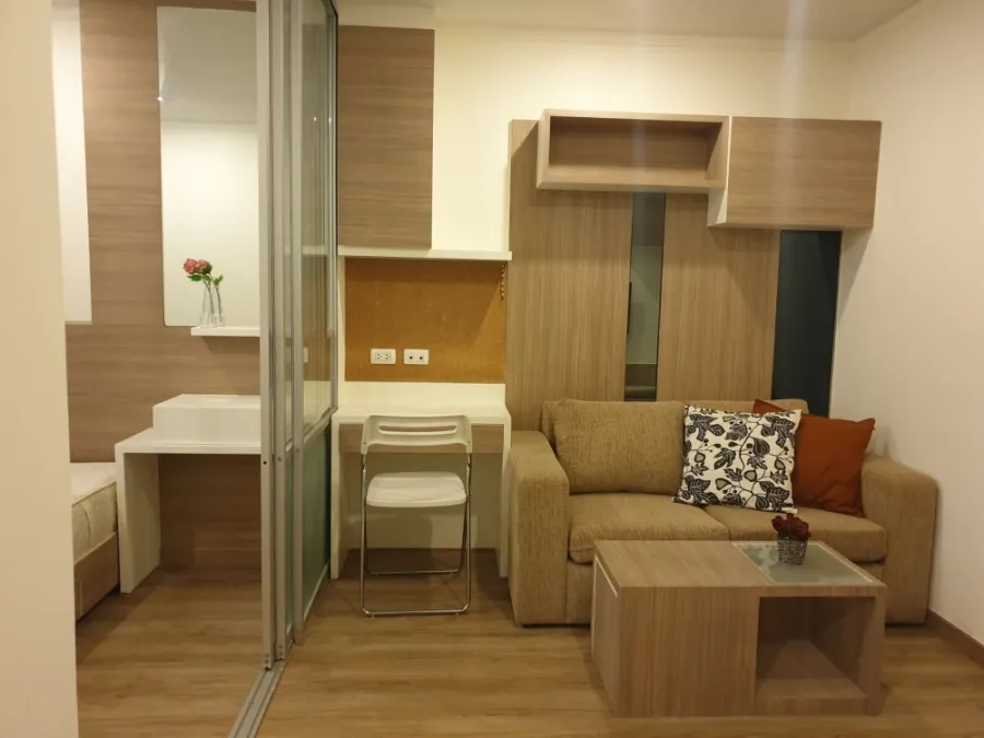 Condo for rent, Lumpini Ville Sukhumvit 77, newly decorated room, ready to move in, convenient to travel, near BTS, do not miss!!