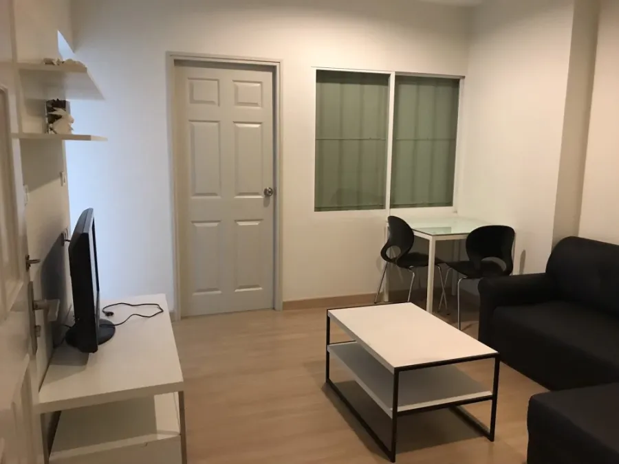 ขาย ให้เช่า!! คอนโด ไลฟ์ แอท สาทร 10 ห้องเลขที่ 48/50 ห้องตกแต่งสวย พร้อมเข้าอยู่ เดินทางสะดวกสบาย!!
