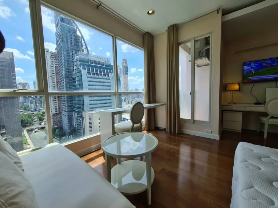 Sale/Rent Urgent!! Condo The Address Chidlom, 16th floor, beautiful view, good location, in the heart of the city, ready to move in, don't wait!!