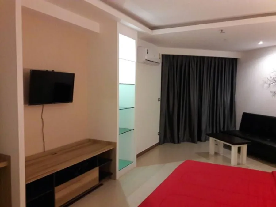 For Sale Jomtien Beach Paradise Sea View Fully Furnished Ready to move in. Newly renovated room. Very beautiful. Urgent.