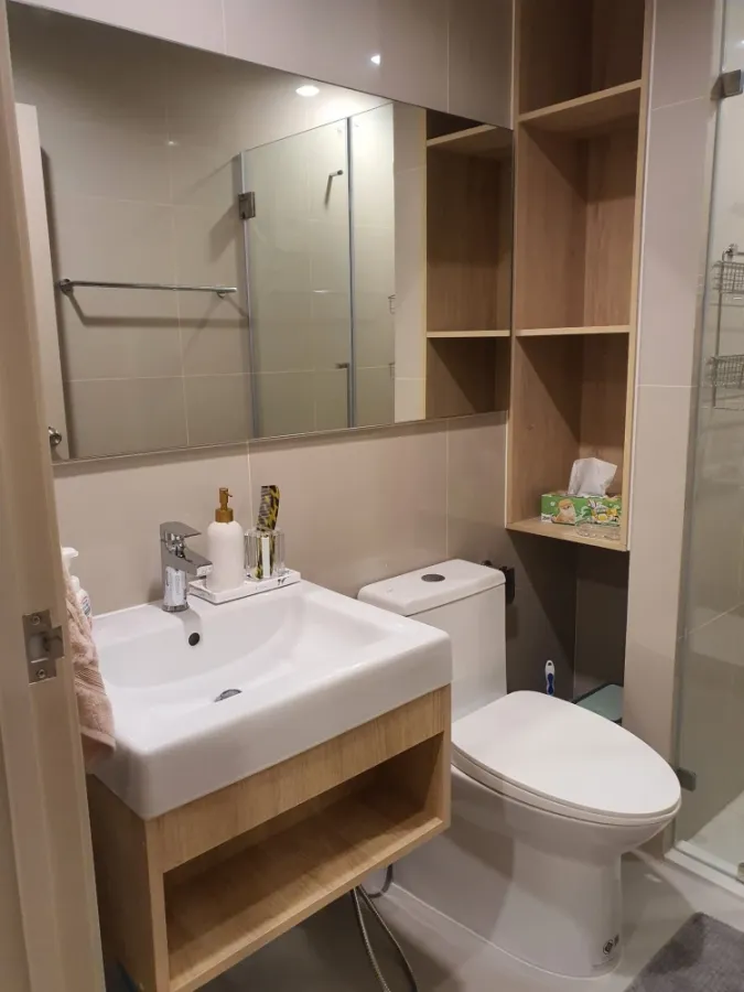 Noble Nue Srinakarin-Lasalle for rent, spacious room, great living space, complete here, you must not miss it.