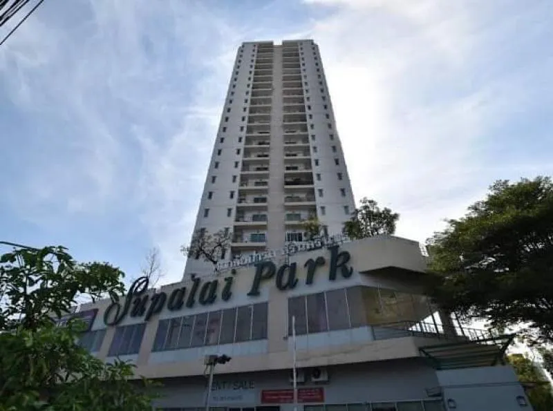 Urgent sale !! Condo Supalai City Home Srinakarin, good location, convenient transportation, near department stores, do not miss !!Room size 51.21 sq m, Building B, 8th floor1 bedroom, 1 bathroom,