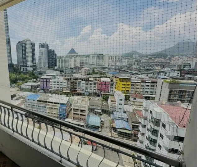 ขาย Sriracha Condoview 1 ห้องนอน 1 ห้องน้ำ พื้นที่ใช้สอยเยอะ วิวเมือง โล่ง โปร่ง ห้ามพลาด