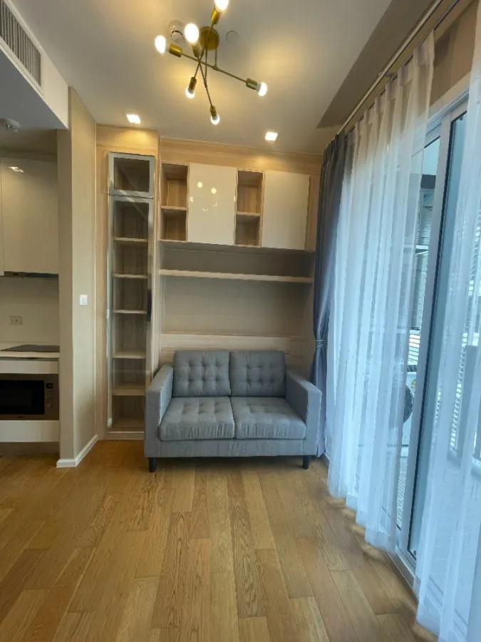 For rent!! Condo The Saint Residences, 34th floor, Building C, fully furnished. Ready to move in. Don't miss it!!