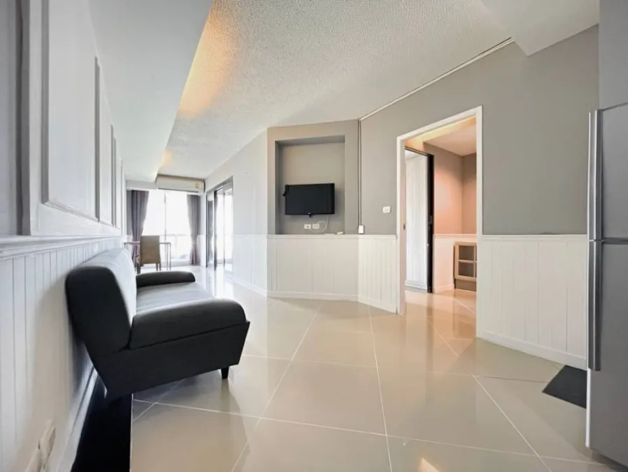 For rent!! Condo Waterford Sukhumvit 50, 6th floor, Building F, fully furnished. Ready to move in, book now!!