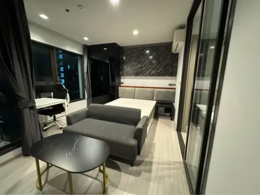 For rent: Life Asok-Rama 9, built-in decoration, beautiful tone control, complete with furniture. You must book this.