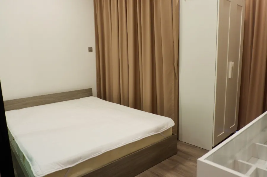 ขายด่วน!! บราวน์ คอนโด รัชดา 32 ชั้น 5 ห้องใหม่ ตกแต่งสวย Fully Furnished Built-in ห้ามพลาด!!