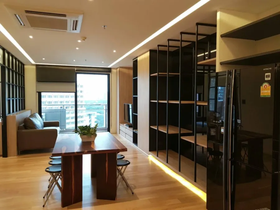 ให้เช่า คอนโด Silom Grand Terrace ห้องน่าอยู่ โทนสีสุดคลาสสิค ชั้นสูง วิวสวย ราคาปัง ห้ามพลาดเลย